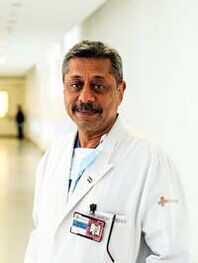 ڈاکٹر کاسمیٹولوجسٹ ڈرمیٹولوجسٹ Nikhil